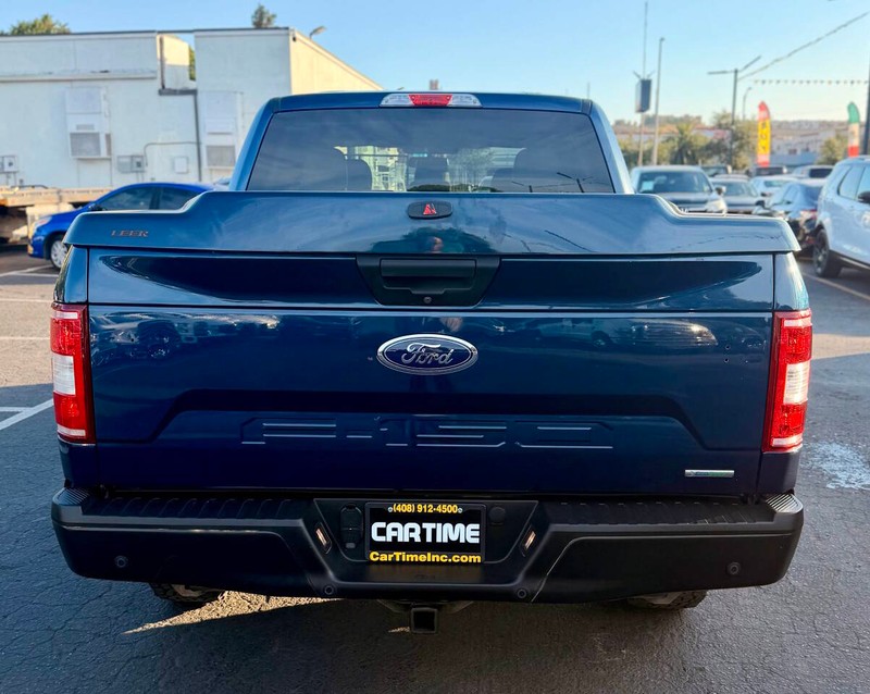 Ford F-150 Vehicle Full-screen Gallery Image 07