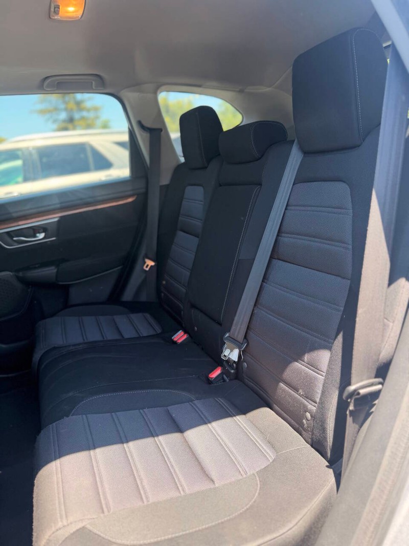 Honda CR-V Vehicle Full-screen Gallery Image 13