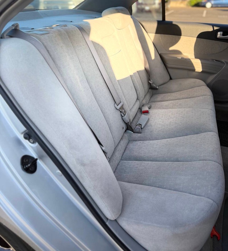 Hyundai Sonata Vehicle Full-screen Gallery Image 15
