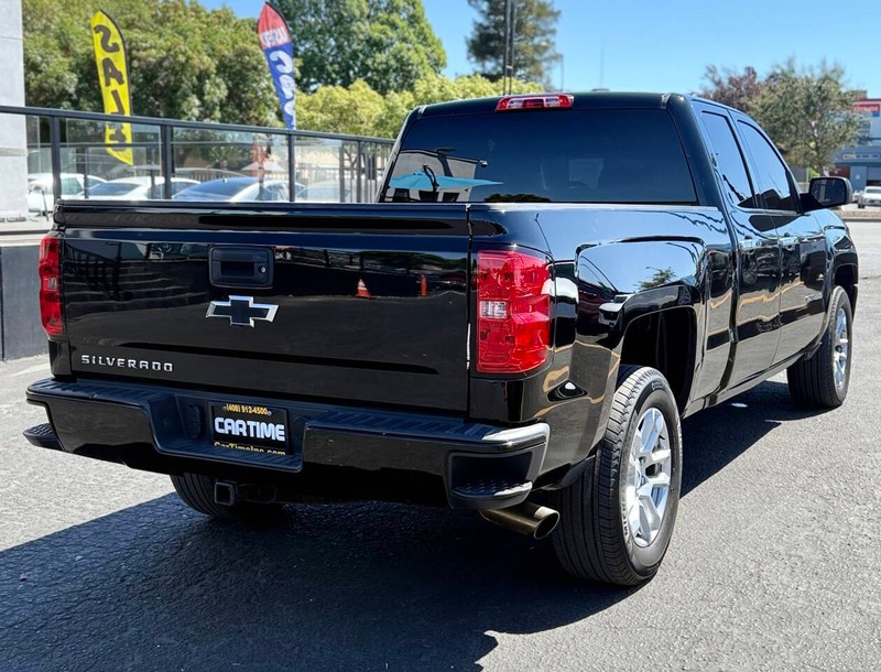 Chevrolet Silverado 1500 Vehicle Full-screen Gallery Image 06