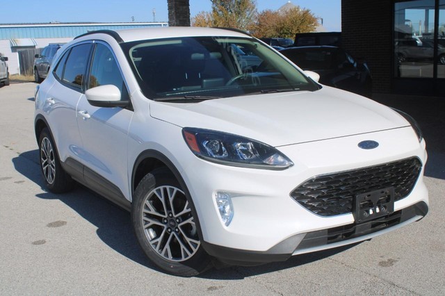 Used 2020 Ford Escape SEL with VIN 1FMCU0H65LUA10610 for sale in Jerseyville, IL