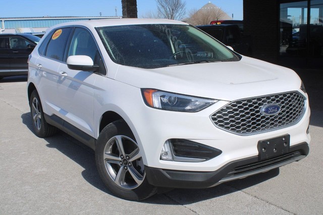 Used 2023 Ford Edge SEL with VIN 2FMPK4J93PBA20146 for sale in Jerseyville, IL