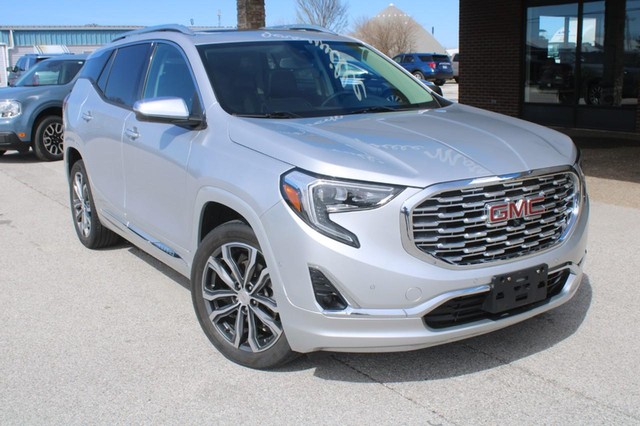 Used 2018 GMC Terrain Denali with VIN 3GKALSEX5JL278446 for sale in Jerseyville, IL