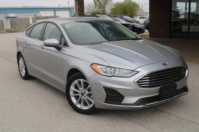 Used 2020 Ford Fusion SE with VIN 3FA6P0HD9LR188797 for sale in Jerseyville, IL