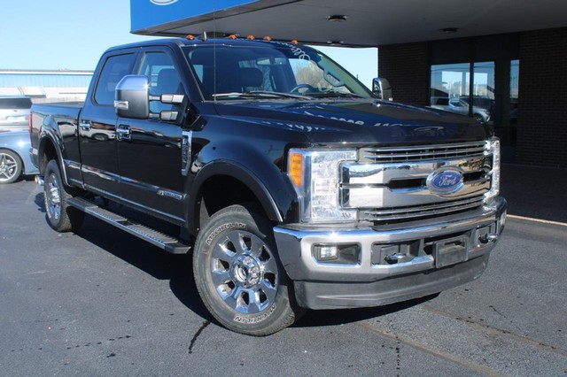 Used 2019 Ford F-350 Super Duty Lariat with VIN 1FT8W3BT1KEE03193 for sale in Jerseyville, IL