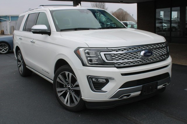 Used 2020 Ford Expedition Platinum with VIN 1FMJU1MT8LEA24603 for sale in Jerseyville, IL