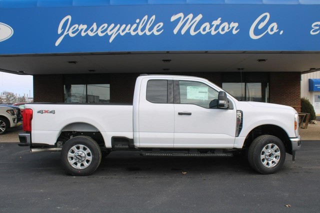 2024 Ford Super Duty F-350 SRW XLT at Jerseyville Motor Company in Jerseyville IL