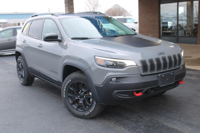 Used 2022 Jeep Cherokee Trailhawk with VIN 1C4PJMBX3ND522036 for sale in Jerseyville, IL