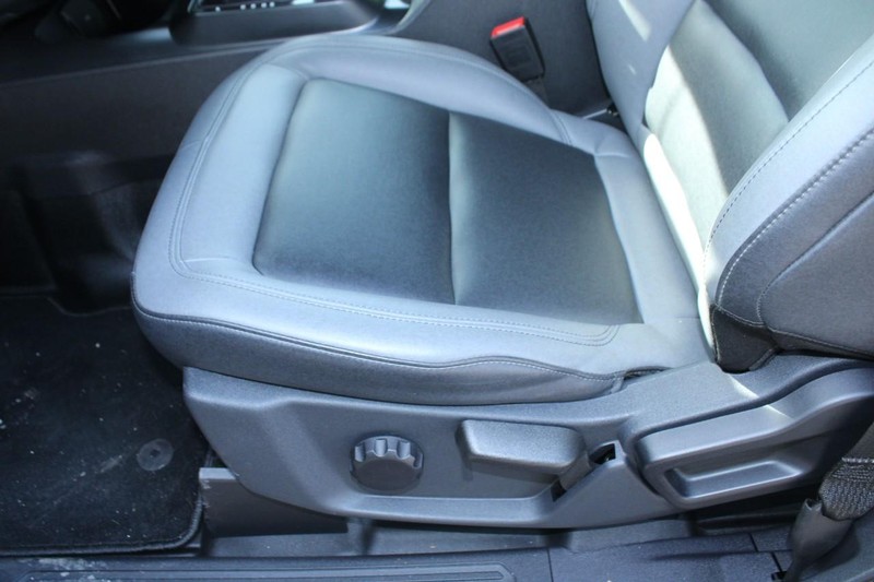 Ford Bronco Vehicle Full-screen Gallery Image 14