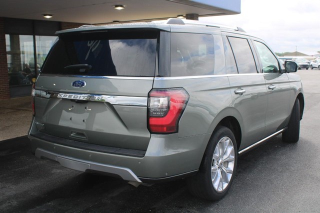 Ford Expedition Vehicle Full-screen Gallery Image 03