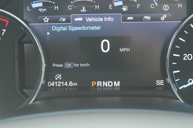 Ford Expedition Vehicle Full-screen Gallery Image 18