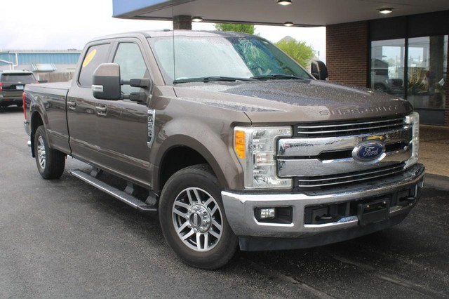 Used 2017 Ford F-250 Super Duty Lariat with VIN 1FT7W2A68HEC37992 for sale in Jerseyville, IL
