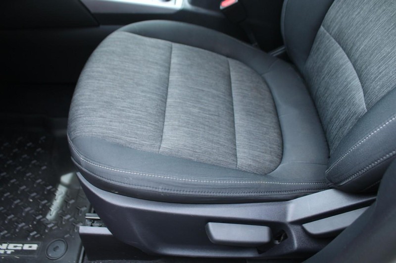 Ford Bronco Sport Vehicle Full-screen Gallery Image 16