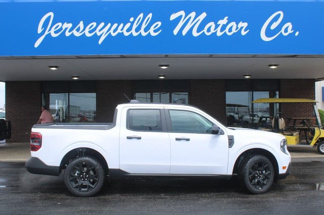 2025 Ford Maverick XLT at Jerseyville Motor Company in Jerseyville IL