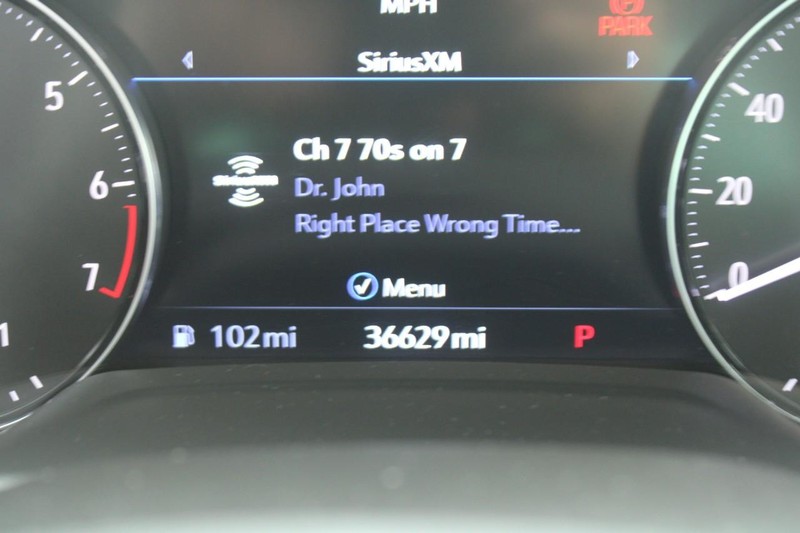 Buick Envision Vehicle Full-screen Gallery Image 18