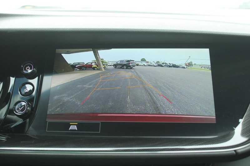 Buick Envision Vehicle Full-screen Gallery Image 19