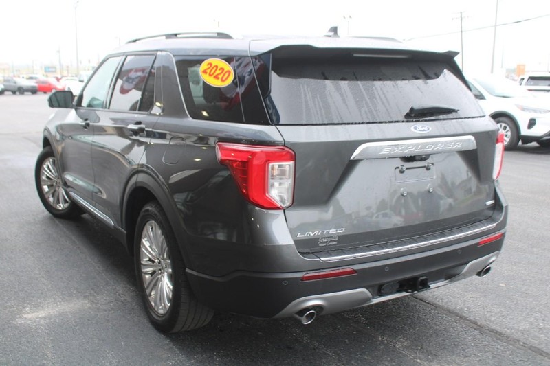 Ford Explorer Vehicle Full-screen Gallery Image 05