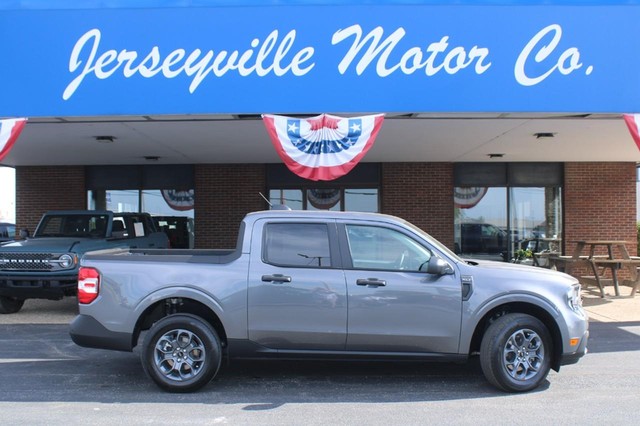 2025 Ford Maverick XLT at Jerseyville Motor Company in Jerseyville IL
