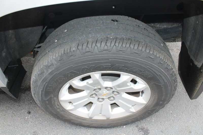 Chevrolet Colorado Vehicle Full-screen Gallery Image 07