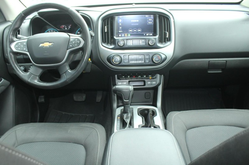 Chevrolet Colorado Vehicle Full-screen Gallery Image 10
