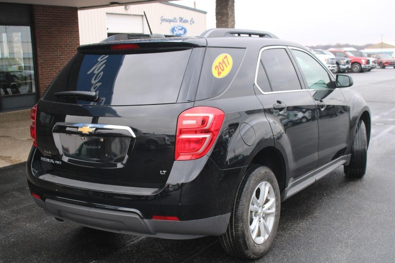 Chevrolet Equinox Vehicle Full-screen Gallery Image 03