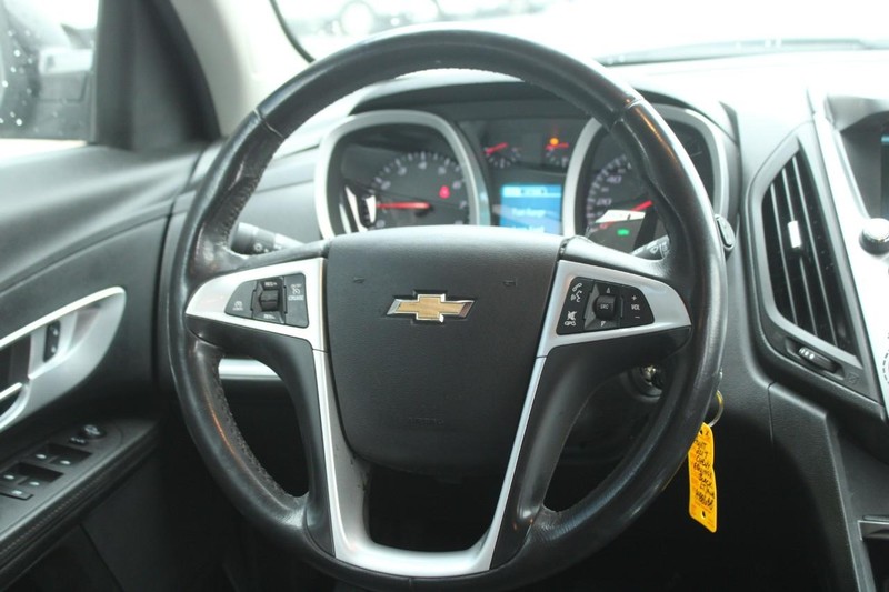Chevrolet Equinox Vehicle Full-screen Gallery Image 11
