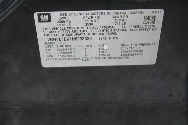 Chevrolet Equinox Vehicle Full-screen Gallery Image 16