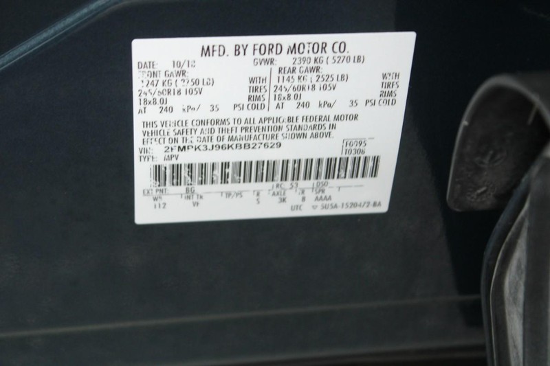 Ford Edge Vehicle Full-screen Gallery Image 16