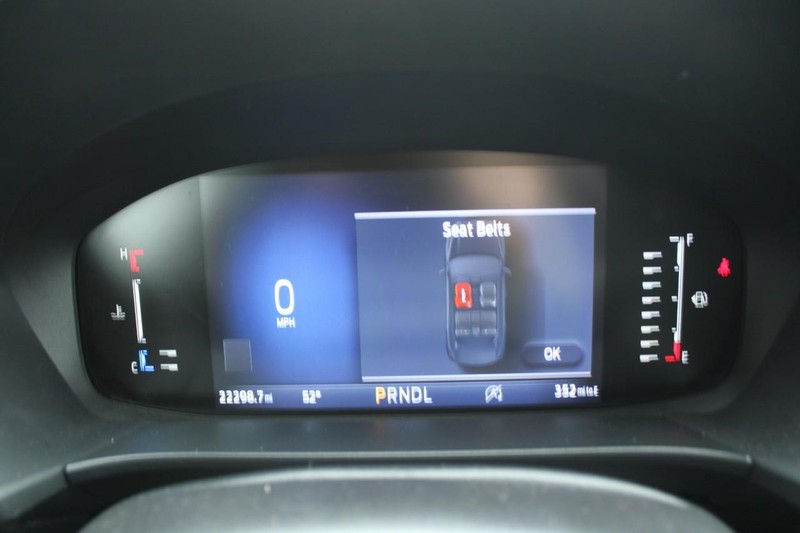 Ford Escape Vehicle Full-screen Gallery Image 17