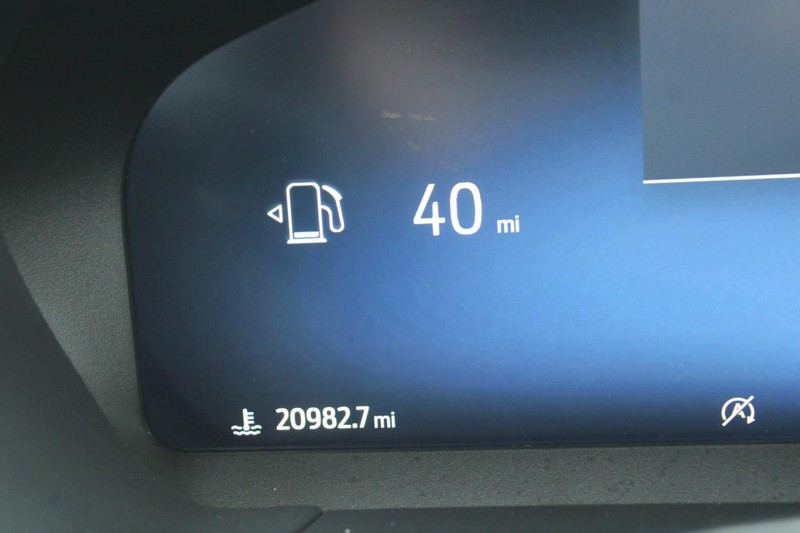 Ford Escape Vehicle Full-screen Gallery Image 18