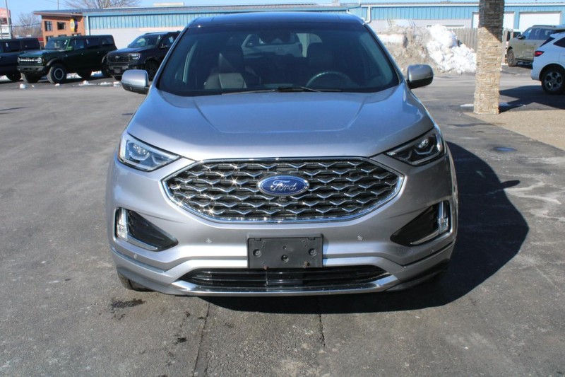 Ford Edge Vehicle Full-screen Gallery Image 08