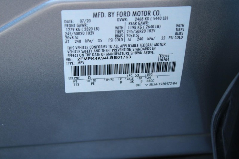 Ford Edge Vehicle Full-screen Gallery Image 16