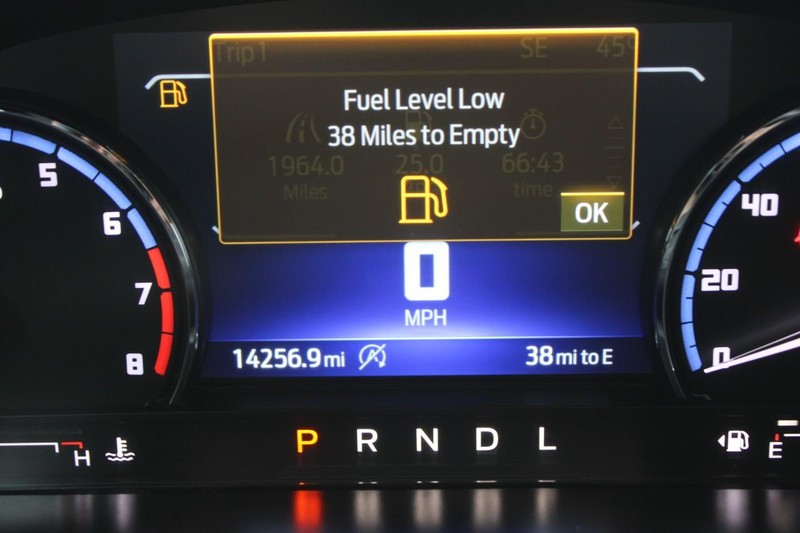 Ford Bronco Sport Vehicle Full-screen Gallery Image 18