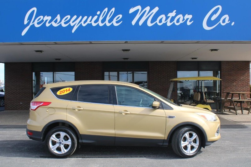 Ford Escape Vehicle Full-screen Gallery Image 01