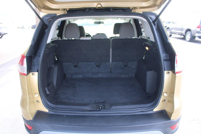 Ford Escape Vehicle Full-screen Gallery Image 06