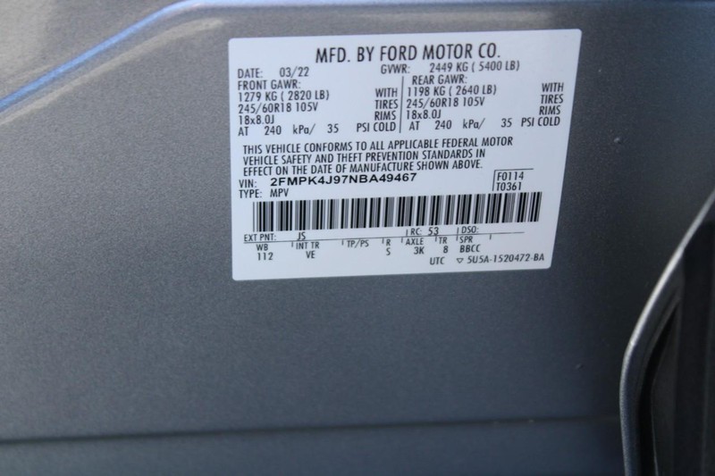 Ford Edge Vehicle Full-screen Gallery Image 16