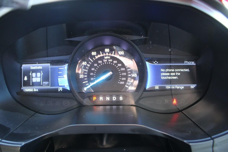 Ford Edge Vehicle Full-screen Gallery Image 17