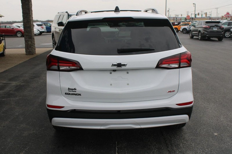 Chevrolet Equinox Vehicle Full-screen Gallery Image 04