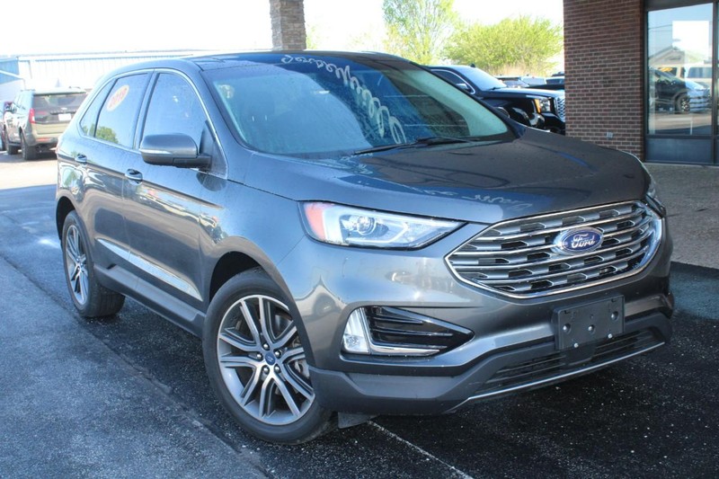 Ford Edge Vehicle Full-screen Gallery Image 02
