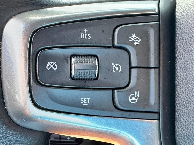 Chevrolet Tahoe Vehicle Full-screen Gallery Image 21