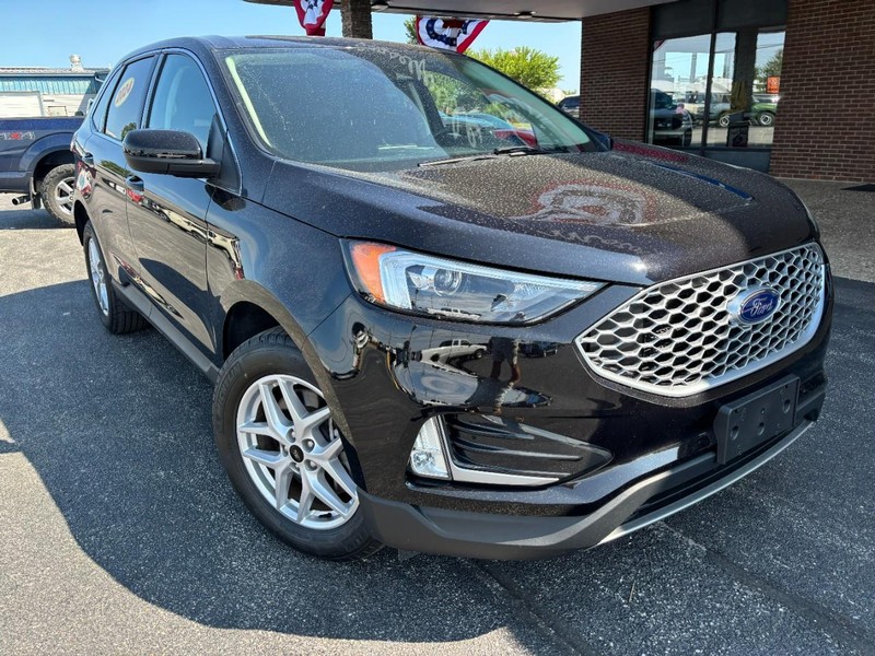 Ford Edge Vehicle Full-screen Gallery Image 02