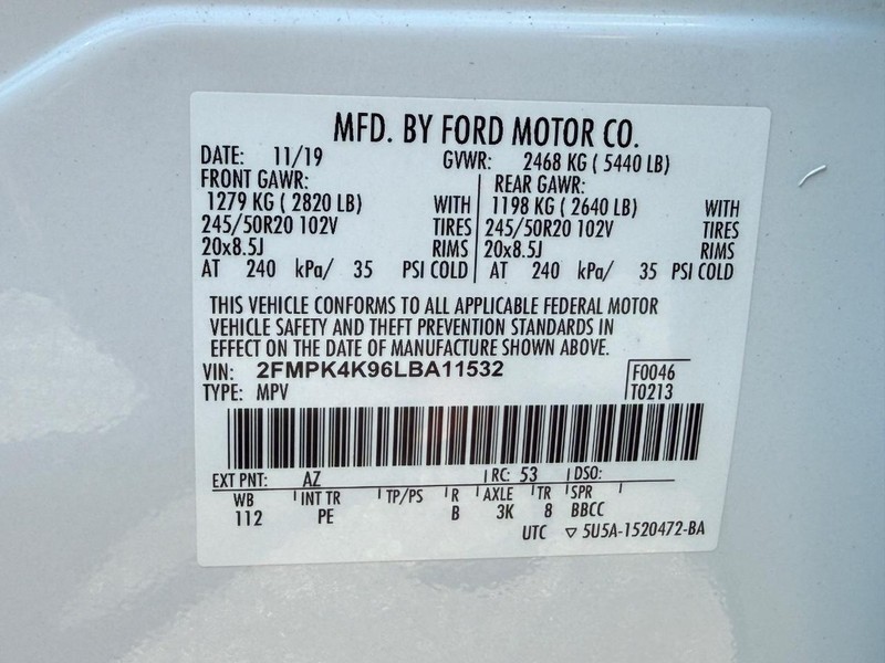 Ford Edge Vehicle Full-screen Gallery Image 27