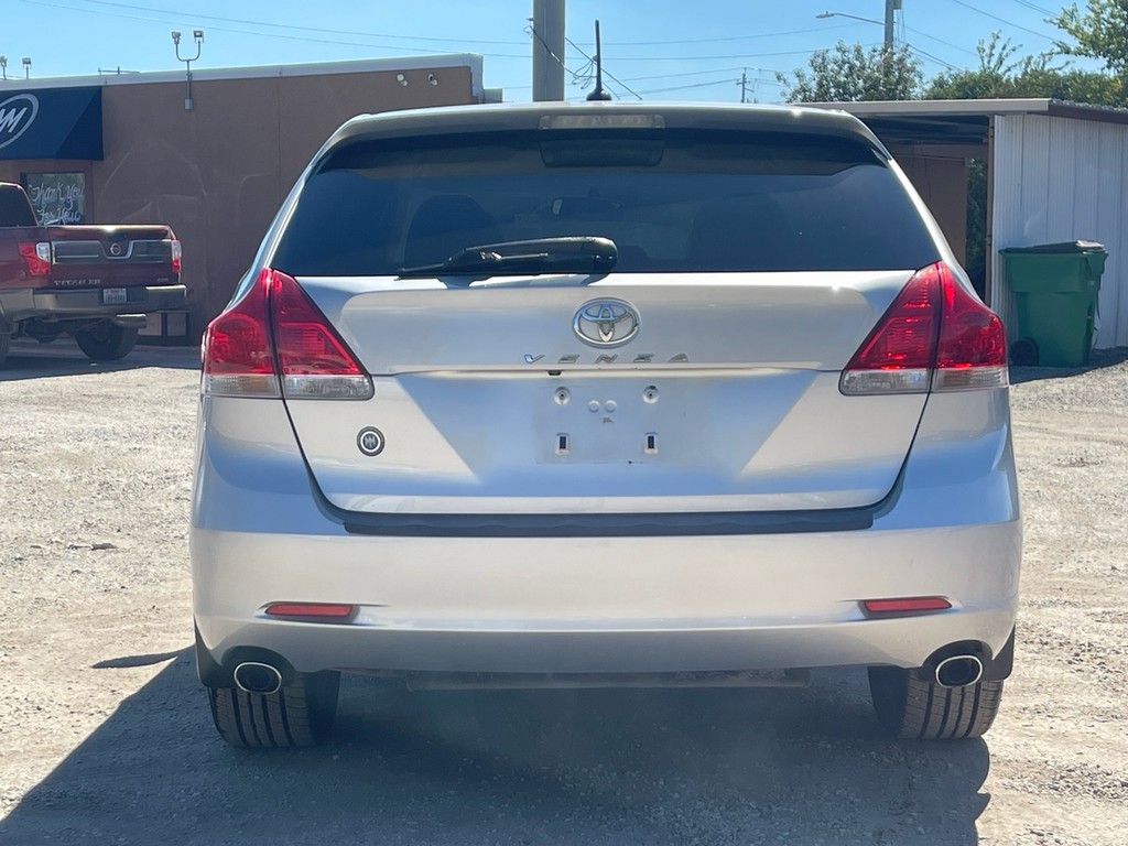 Toyota Venza Vehicle Full-screen Gallery Image 04