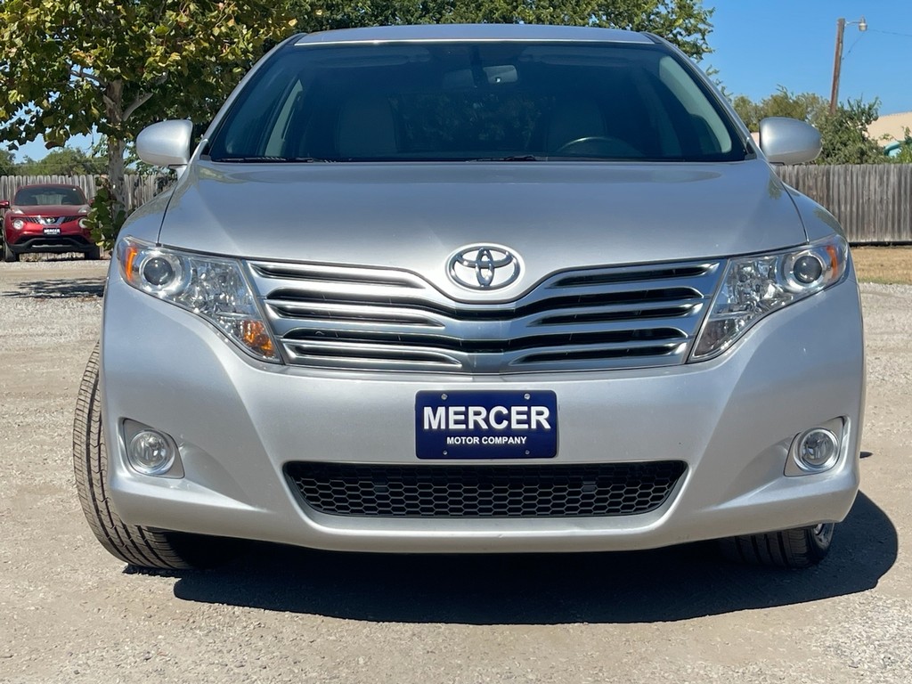 Toyota Venza Vehicle Full-screen Gallery Image 10