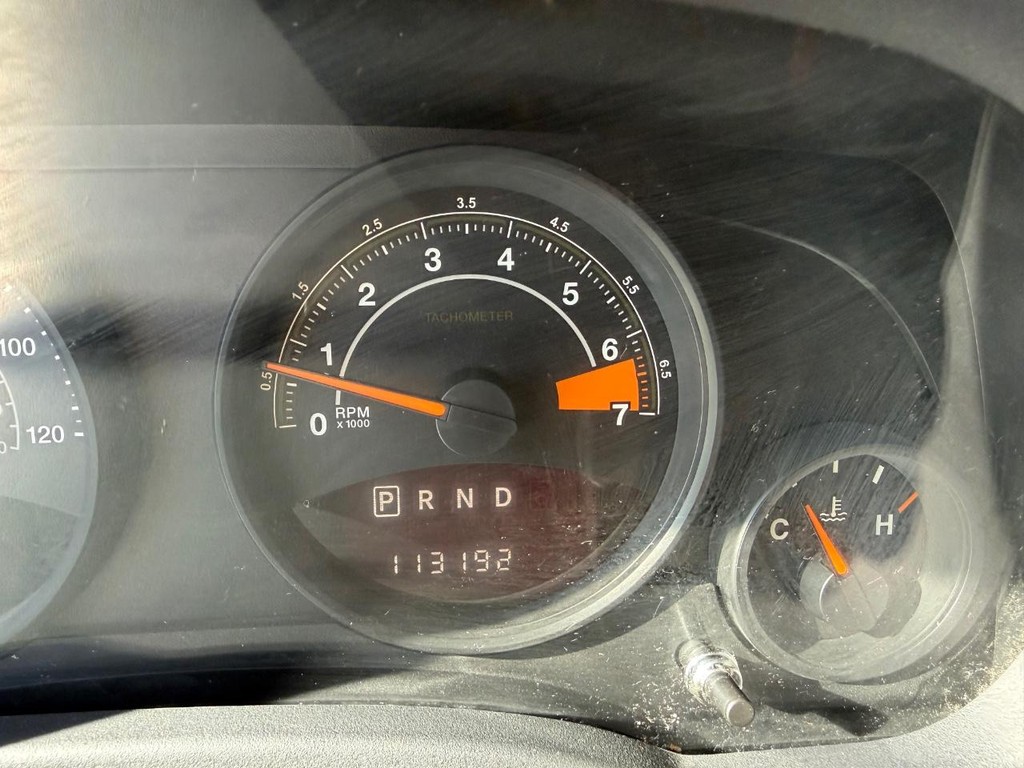 Jeep Patriot Vehicle Full-screen Gallery Image 22