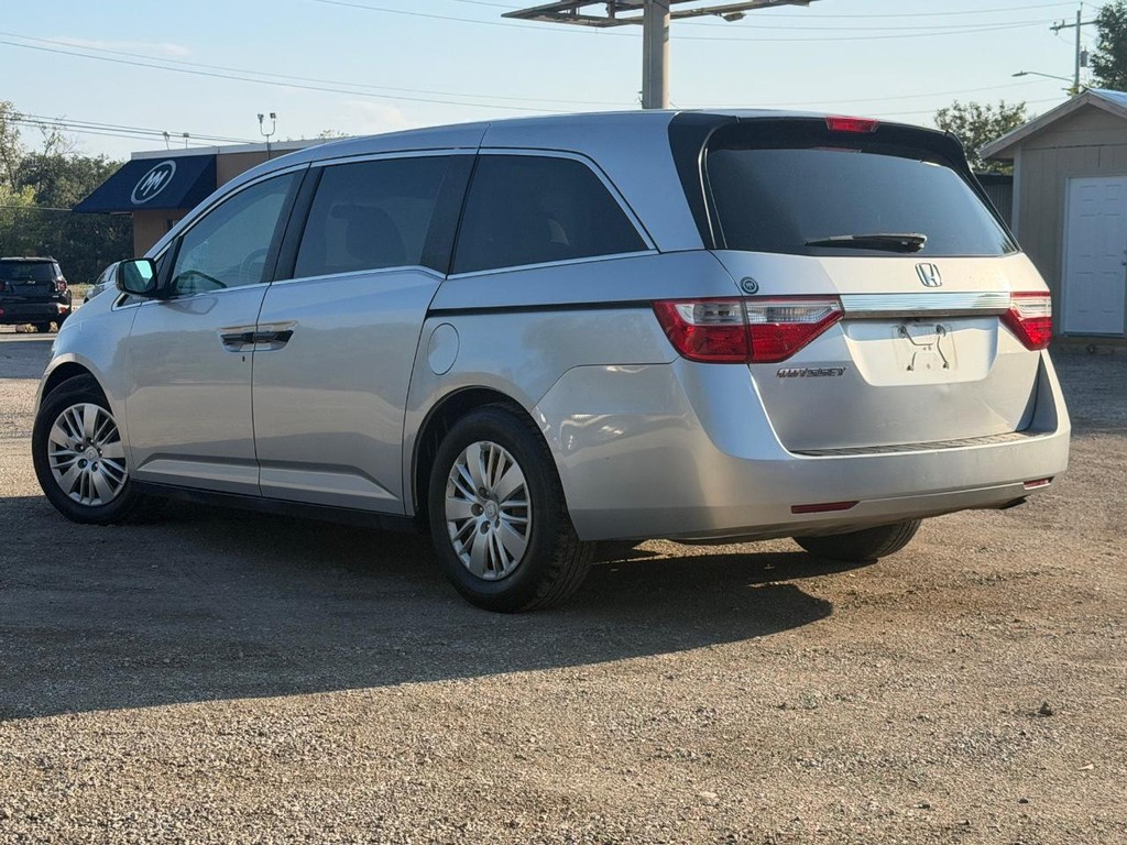 Honda Odyssey Vehicle Full-screen Gallery Image 06