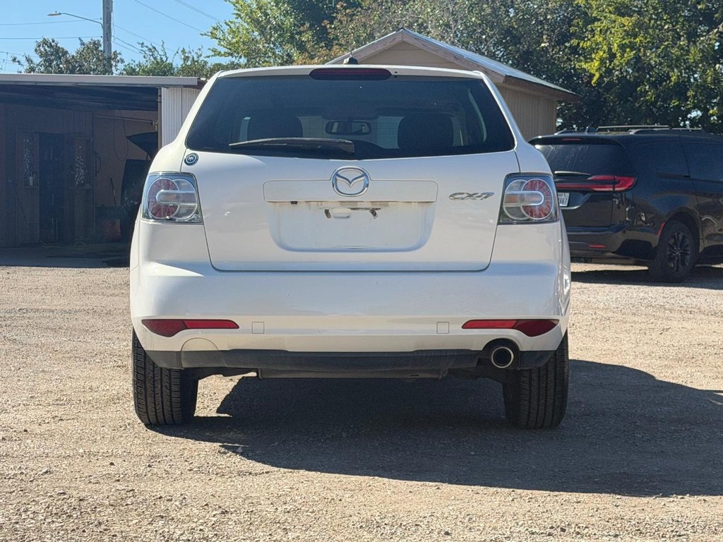 Mazda CX-7 Vehicle Full-screen Gallery Image 4