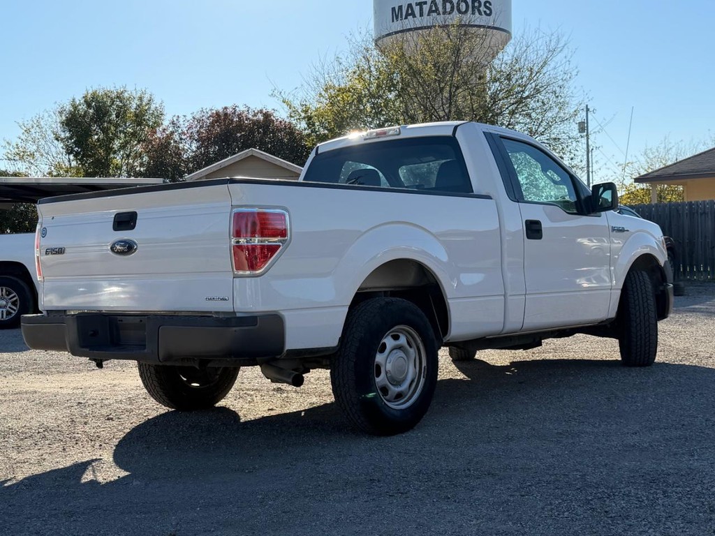 Ford F-150 Vehicle Full-screen Gallery Image 3