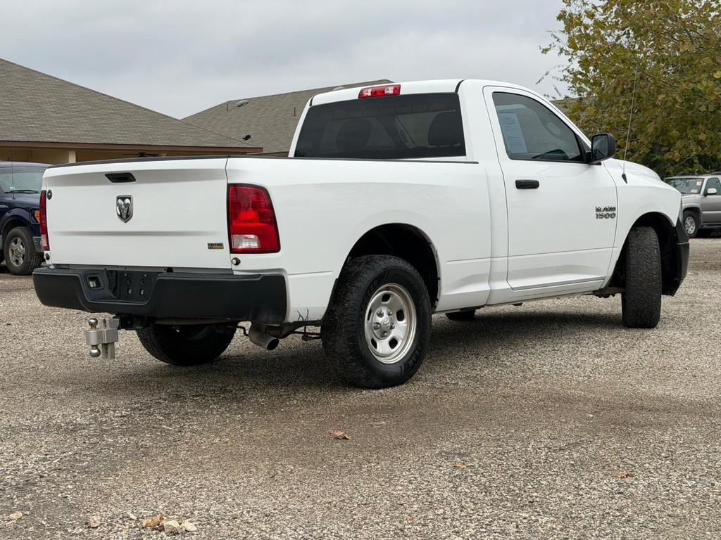 Ram 1500 Vehicle Full-screen Gallery Image 3