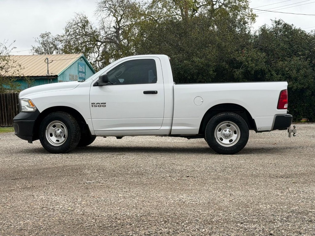 Ram 1500 Vehicle Full-screen Gallery Image 7